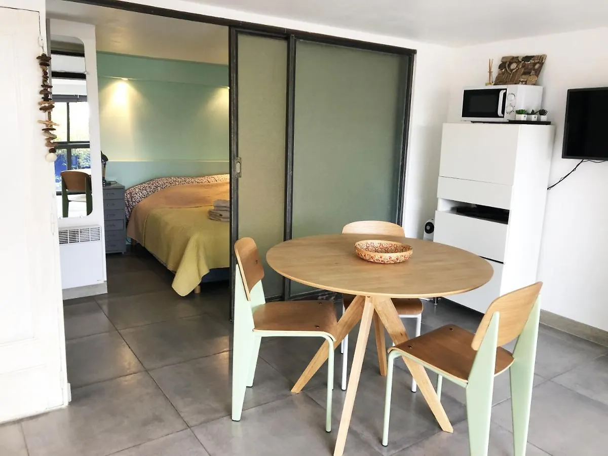 Azur Cassis Apartment 0*,  France